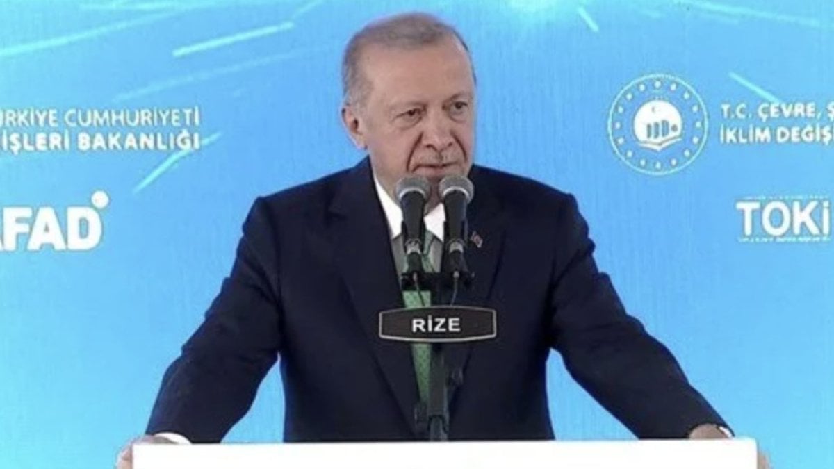 Cumhurbaşkanı Erdoğan Rize’de: Vatandaşlara hitap ediyor